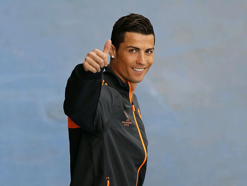 富山胜利vs秋田蓝闪电先发：古川真人、佐藤大树先发（富山胜利对阵秋田蓝闪电首发阵容：古川真人、佐藤大树入列）