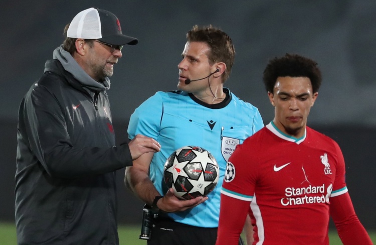 【欧联】博洛尼亚vs布兰比赛结果：博洛尼亚(0-0)布兰比分战报（欧联战报：博洛尼亚0-0战平布兰，比分结果速览）