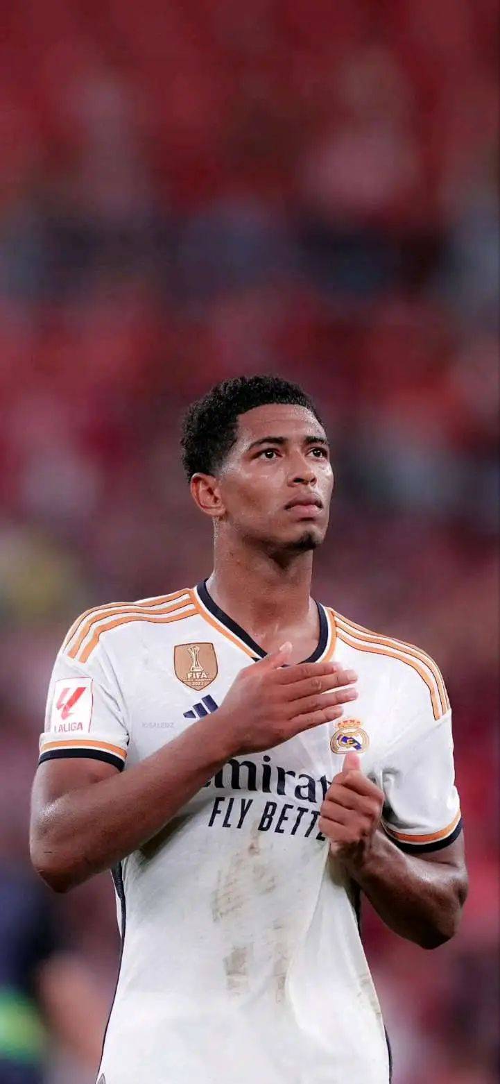 米利唐重伤缺阵3-4月！皇马后防线告急 6大后卫同时伤停（米利唐重伤将缺席3至4个月，皇马后防告急：6名后卫齐伤停）