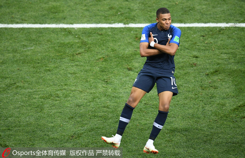 明年加盟切尔西，萨特帕耶夫成首位欧冠进球的哈萨克斯坦球员（将于明年加盟切尔西的萨特帕耶夫，已成哈萨克斯坦欧冠进球第一人）