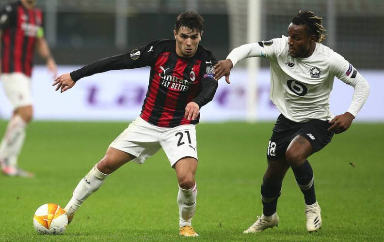 冥冥之中？阿根廷同组国家首字母连起来是马拉多纳出道俱乐部（神奇巧合！阿根廷同组对手首字母恰好拼成马拉多纳出道俱乐部）