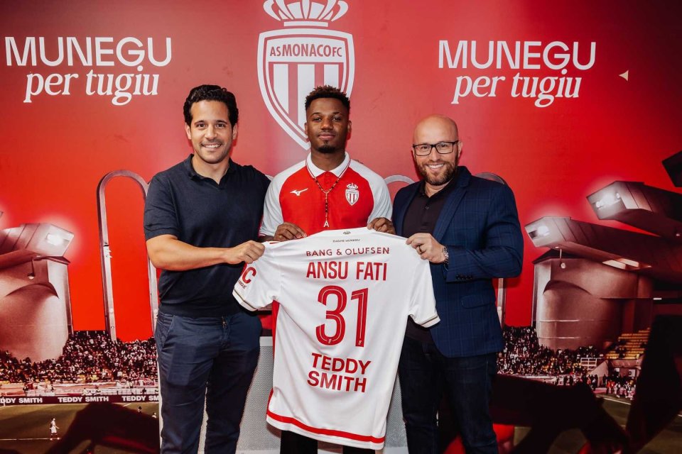 卡尼萨雷斯：维尼修斯的表现配不上加薪，皇马球员大多都这样（卡尼萨雷斯：维尼修斯的表现不足以涨薪，这在皇马球员中很普遍）