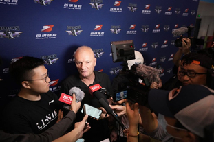 库尔图瓦生涯17次对阵曼城全部丢球，从未完成零封（库尔图瓦对曼城17战场场失球，生涯从未零封）